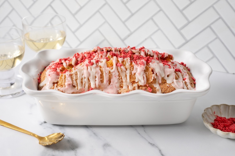 Strawberries and Cream Champagne Cake